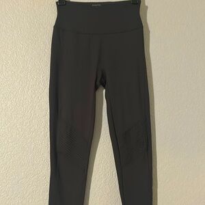 Assets by Spanx Red Hot Label leggings